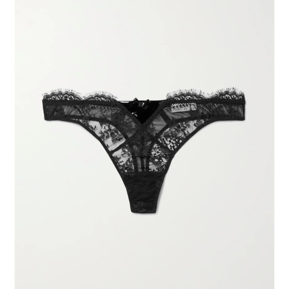 Fleur Du Mal sexy lace and patent leather thong